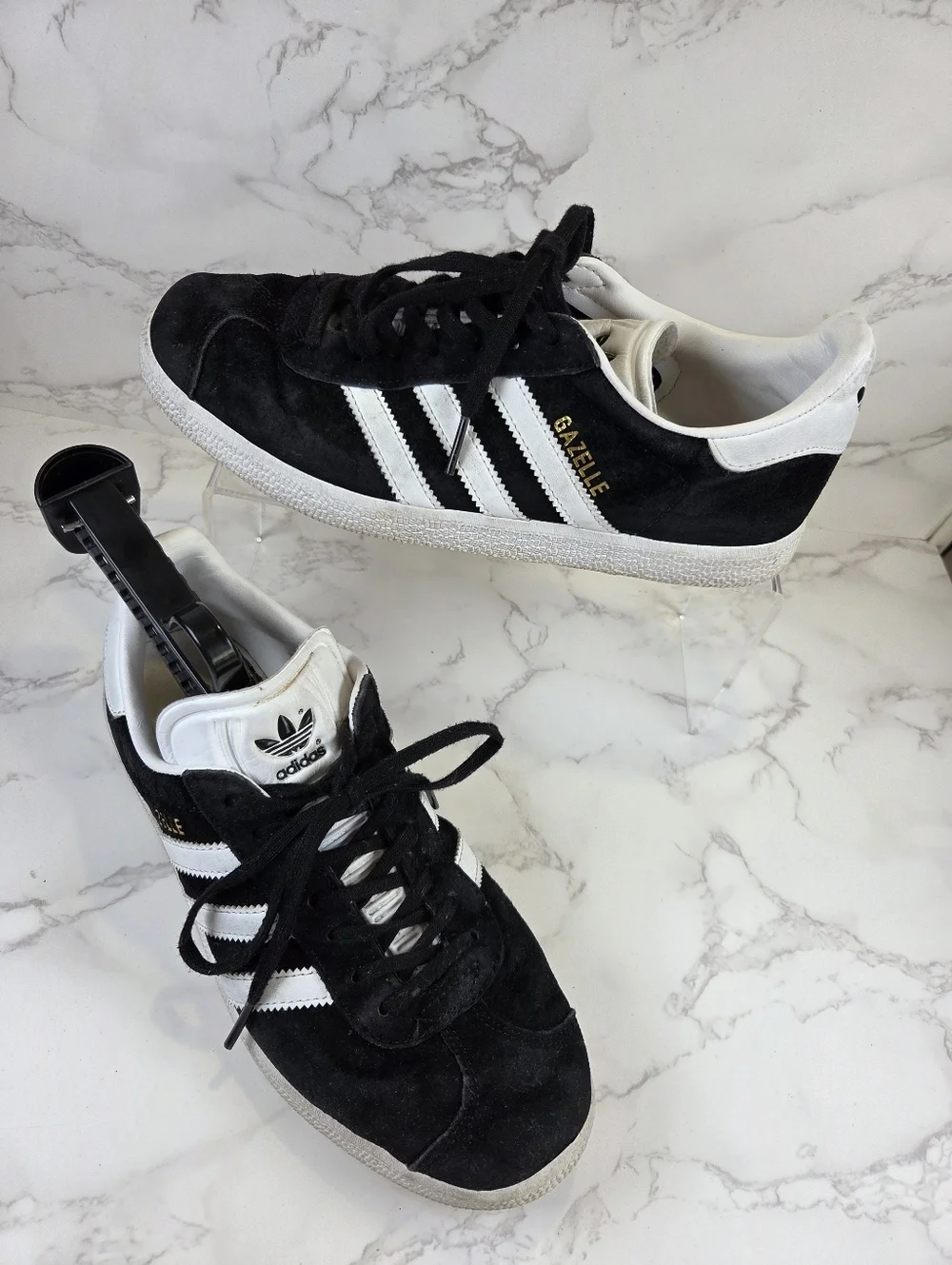 adidas Black & White Gazelle Suede Low-Top Sneakers(B14)